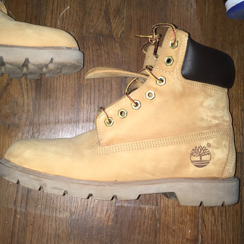 Timberland - Picture 2 of 6
